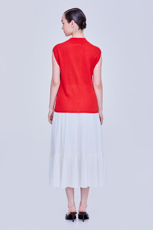 color:SCARLET