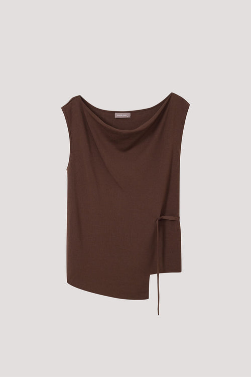 color:DARK BROWN