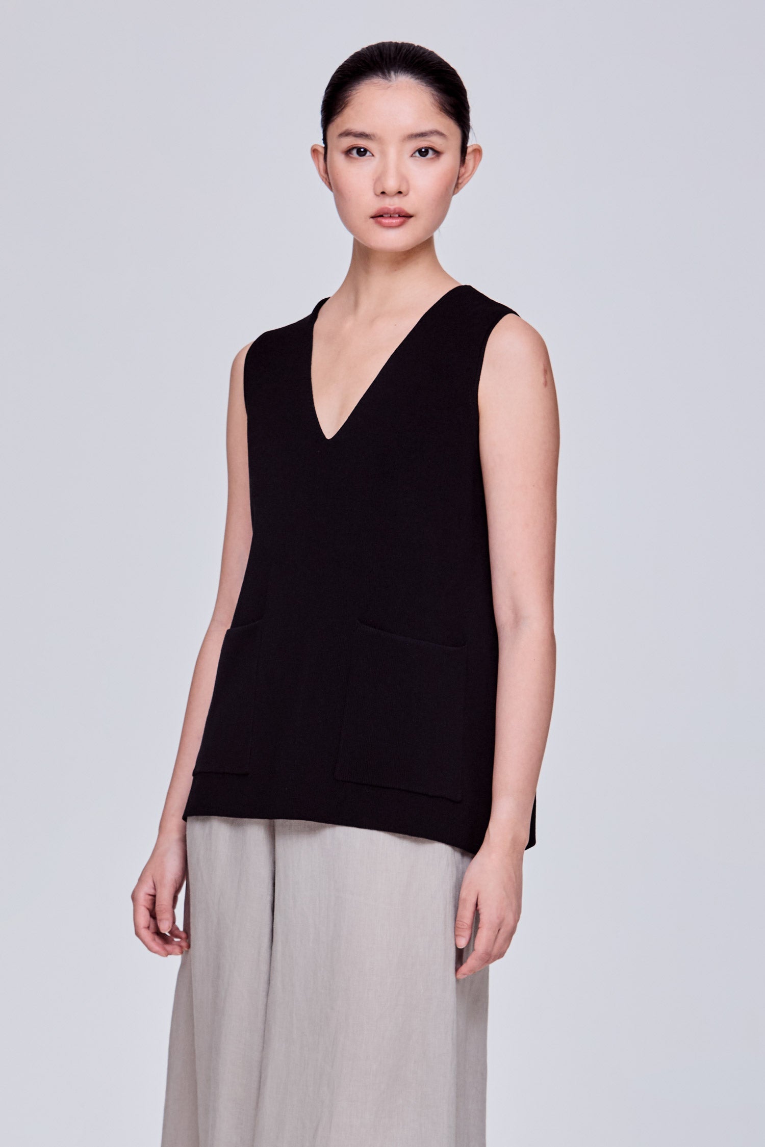 color:NOIR