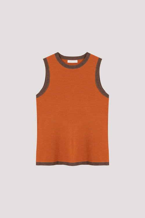 color:ORANGE