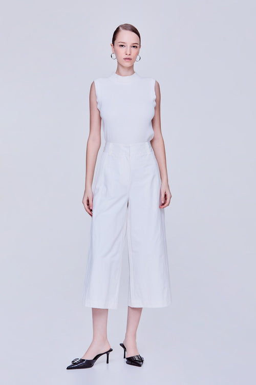 color:IVORY