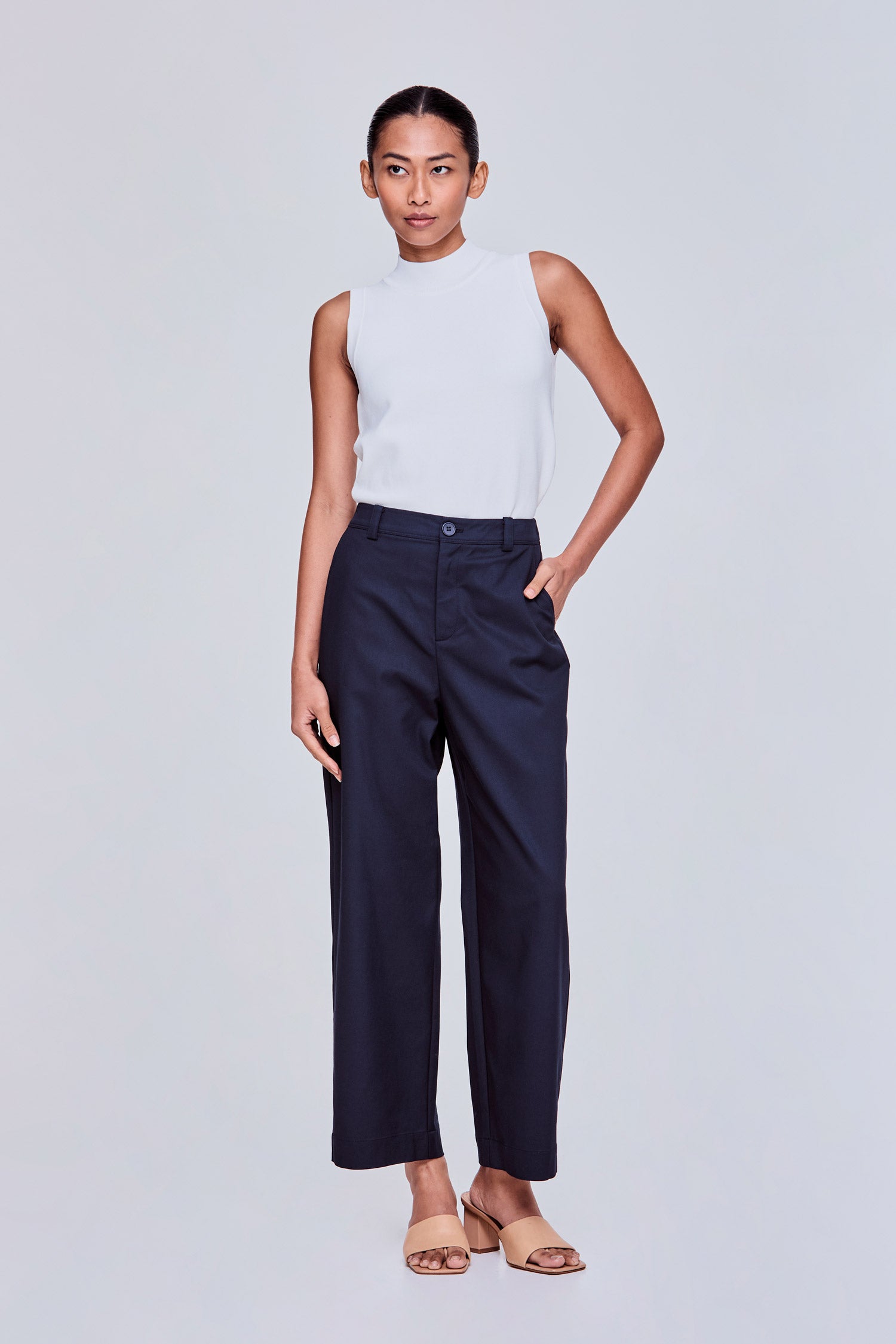 color:NAVY