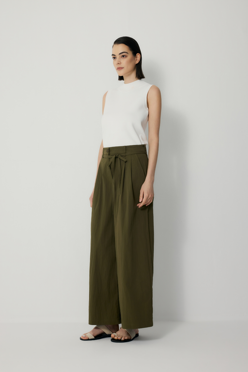 color:KHAKI GREEN