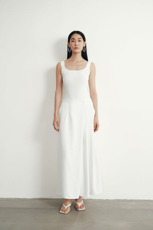 color:IVORY
