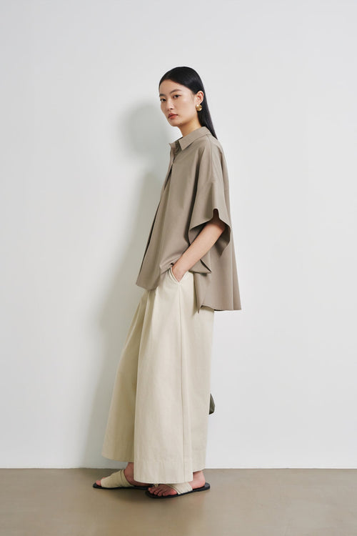 color:TAUPE