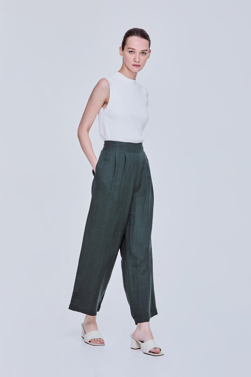 color:DARK GREEN