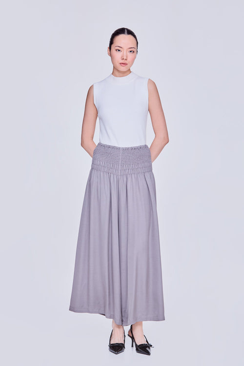 color:GREY