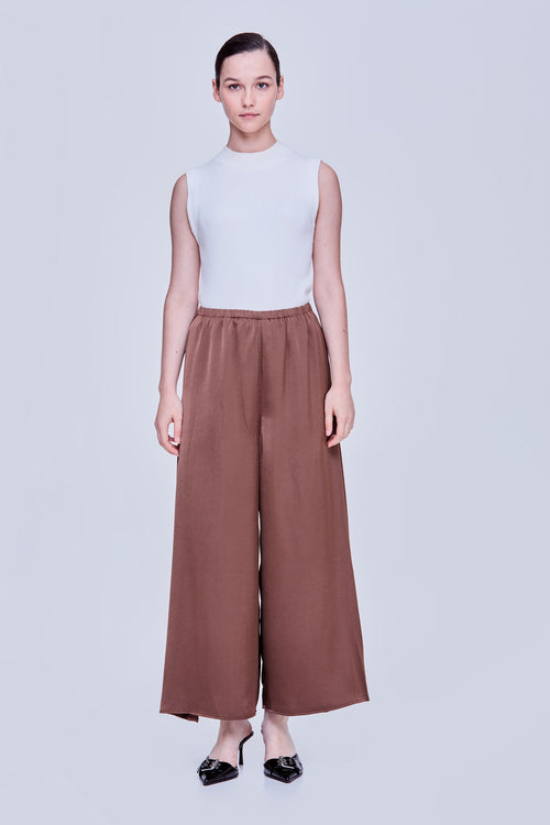 color:DARK BROWN