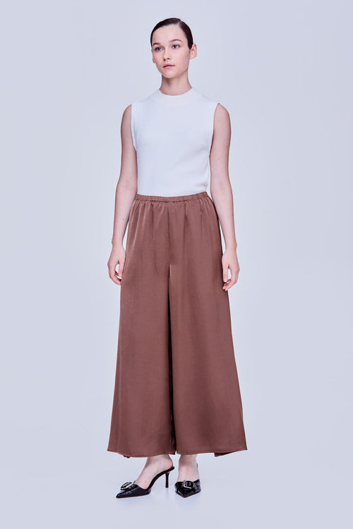 color:DARK BROWN