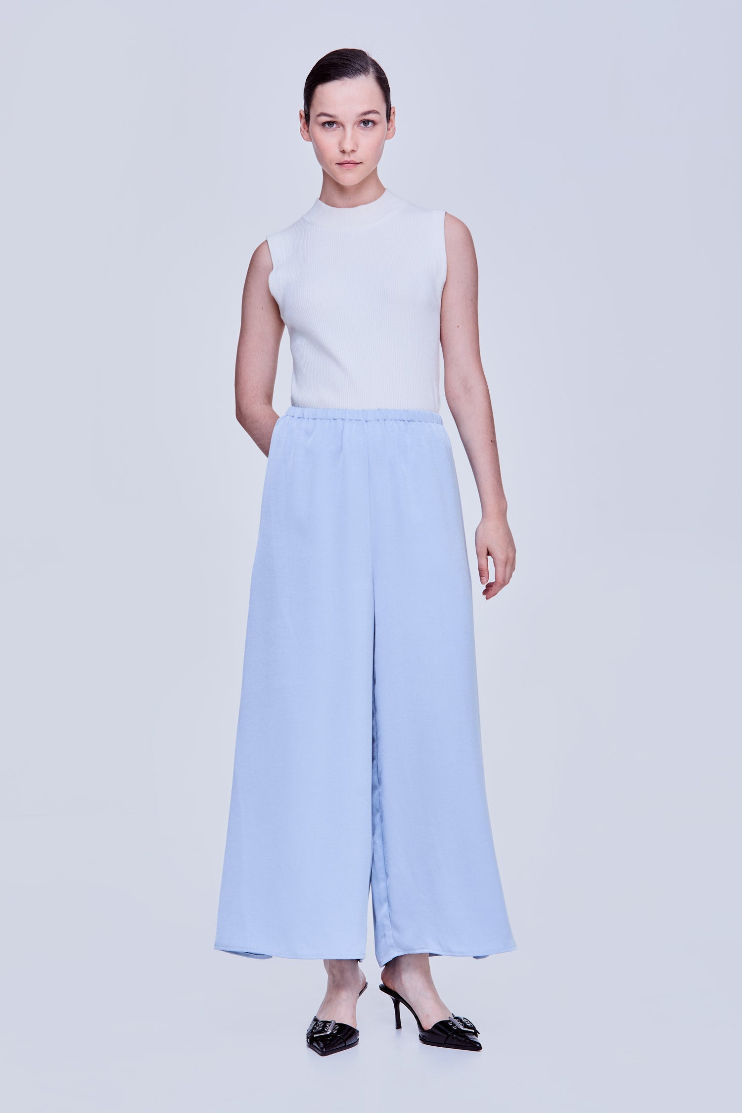 color:SKY BLUE