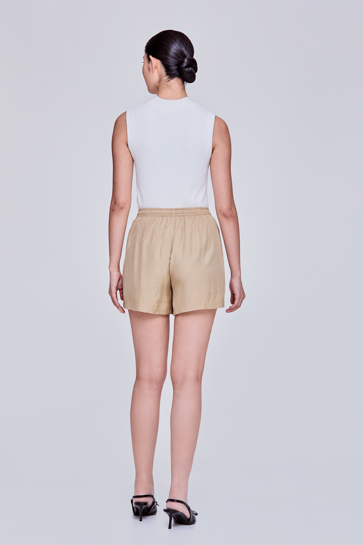 color:OCHRE