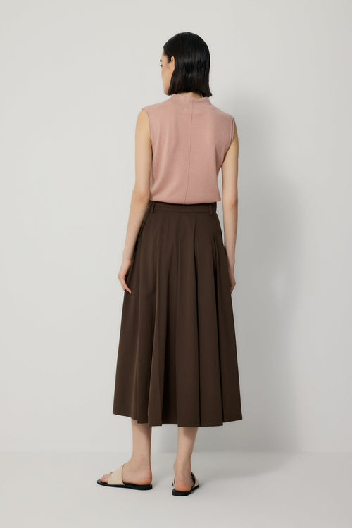 color:DARK BROWN