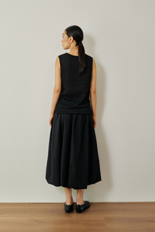 color:NOIR