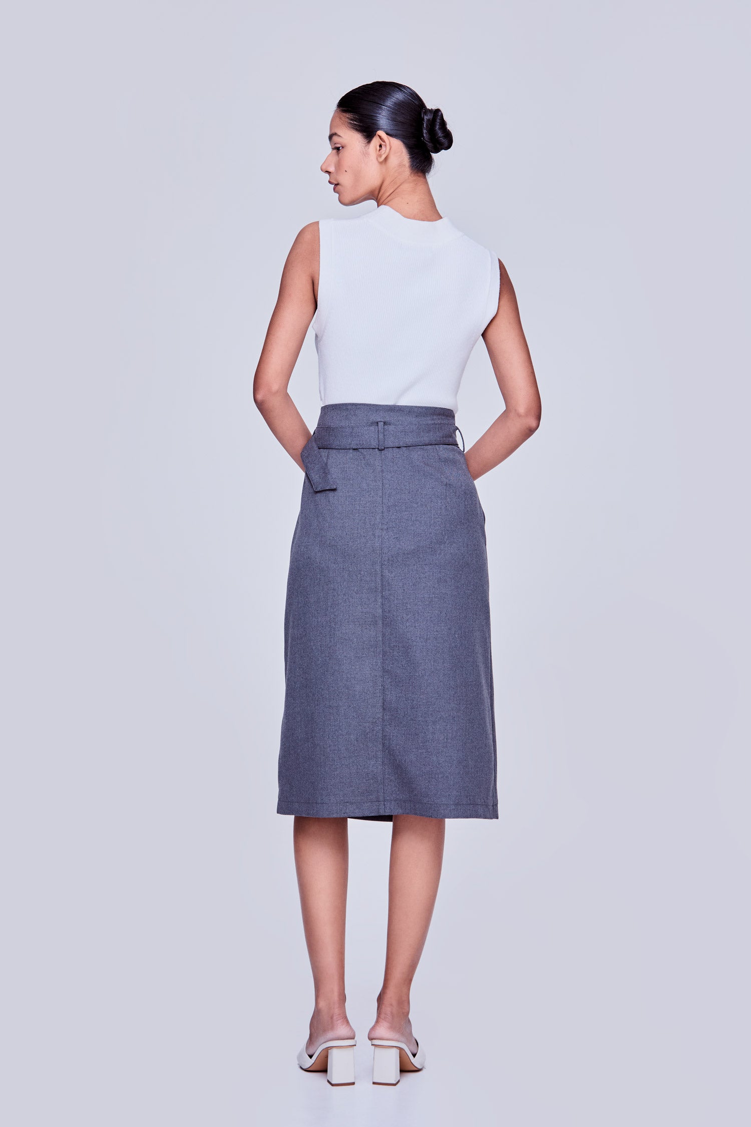 color:HUE GREY