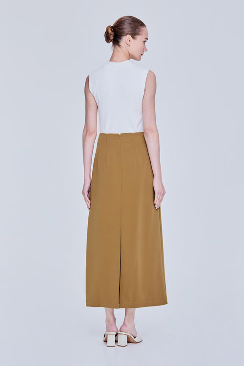 color:BRONZE