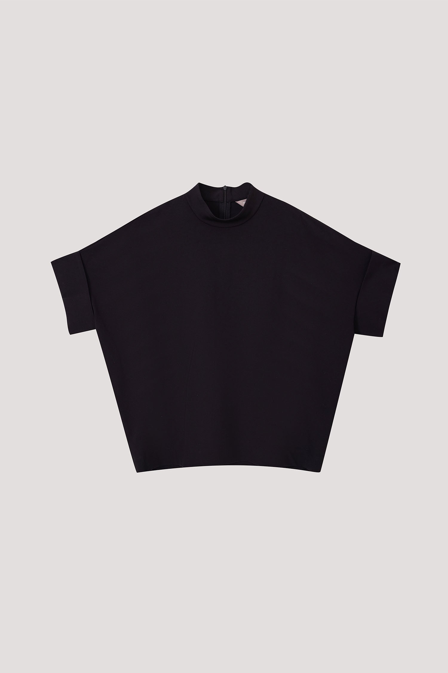 color:NOIR