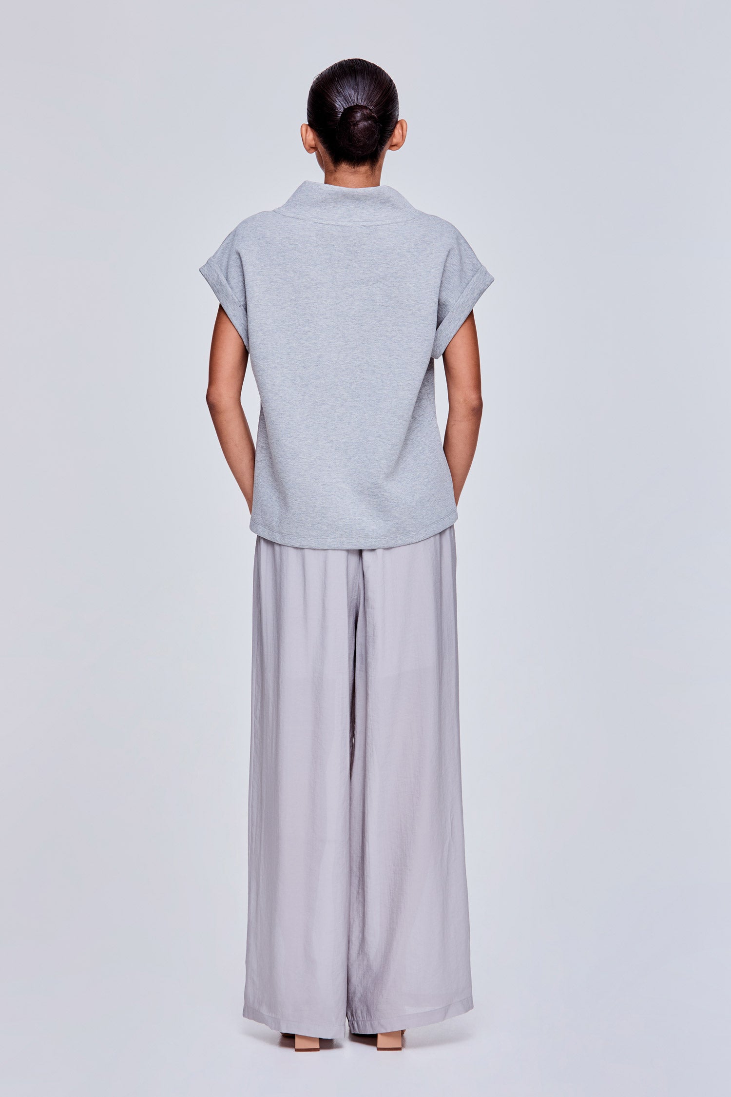 color:HUE GREY