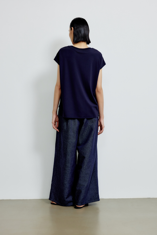 color:DEEP DENIM