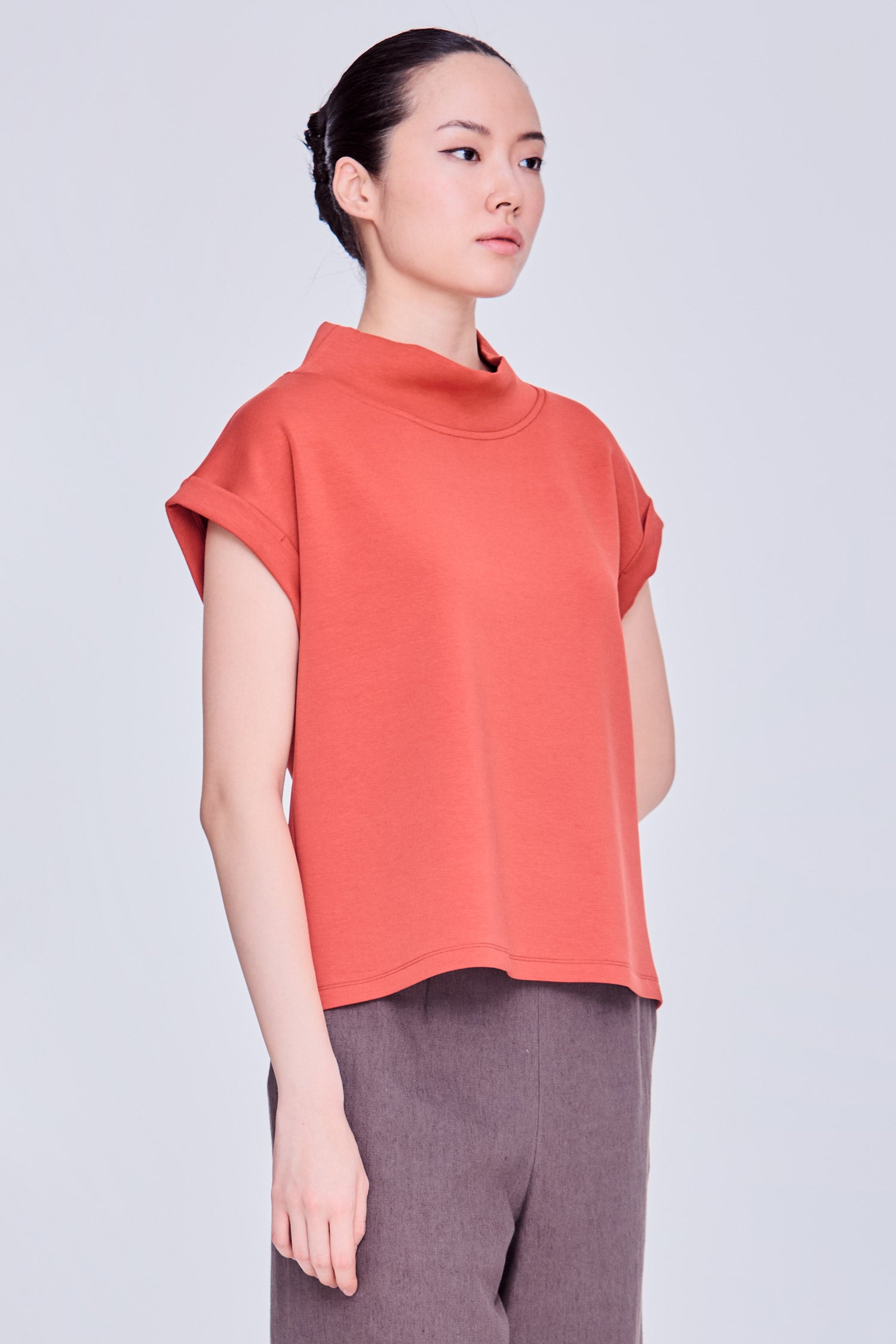 color:DARK ORANGE