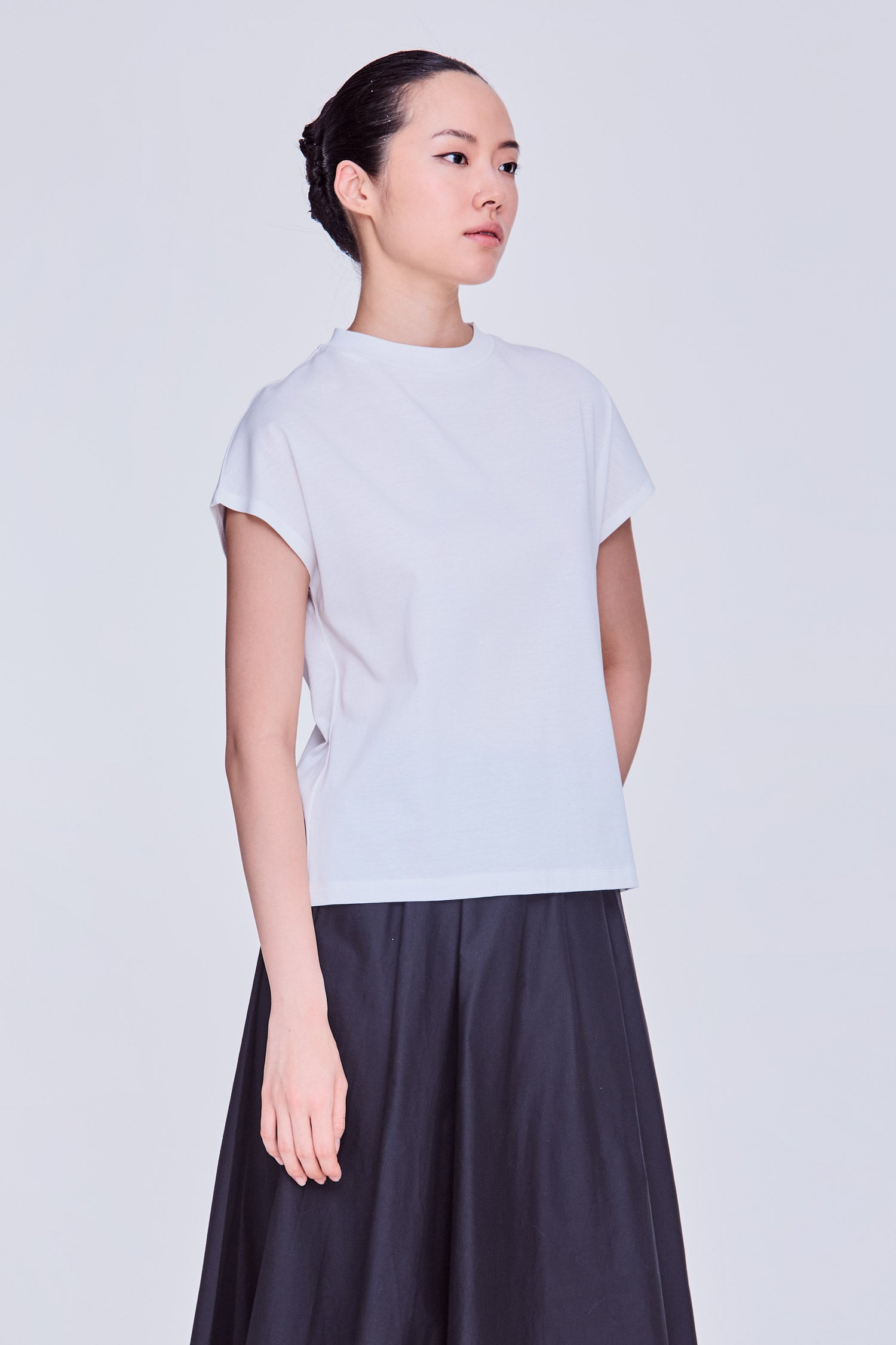color:IVORY