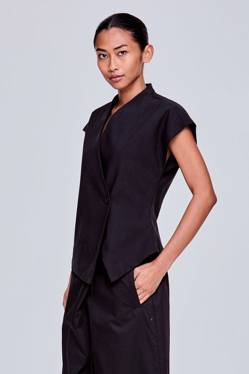 color:NOIR