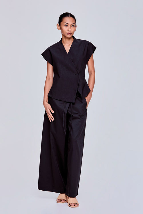 color:NOIR