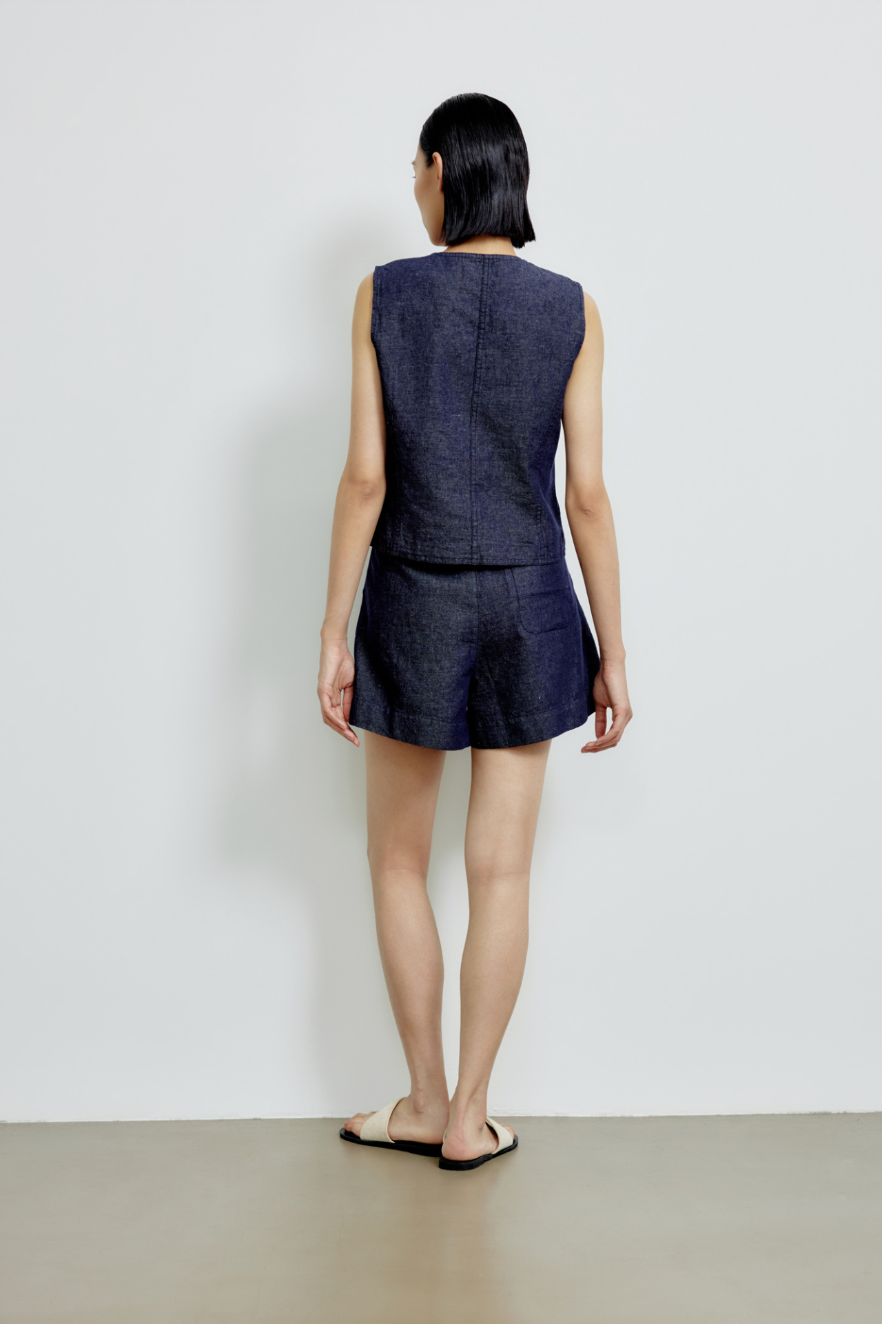 color:DEEP DENIM