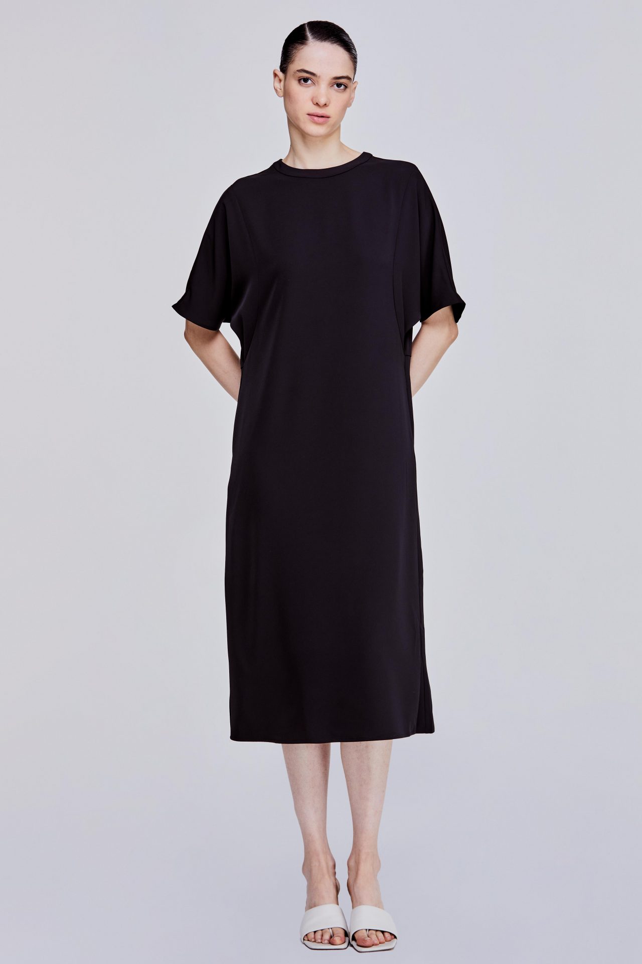 Dolman Sleeve-like Dress - SANS & SANS (MALAYSIA)